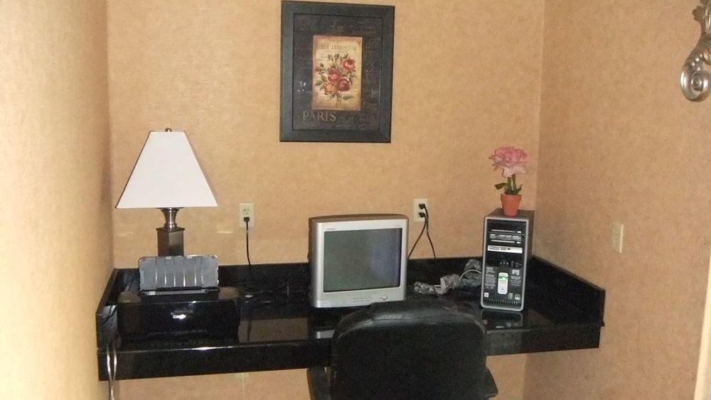 Executive Inn And Suites Baker Facilidades foto